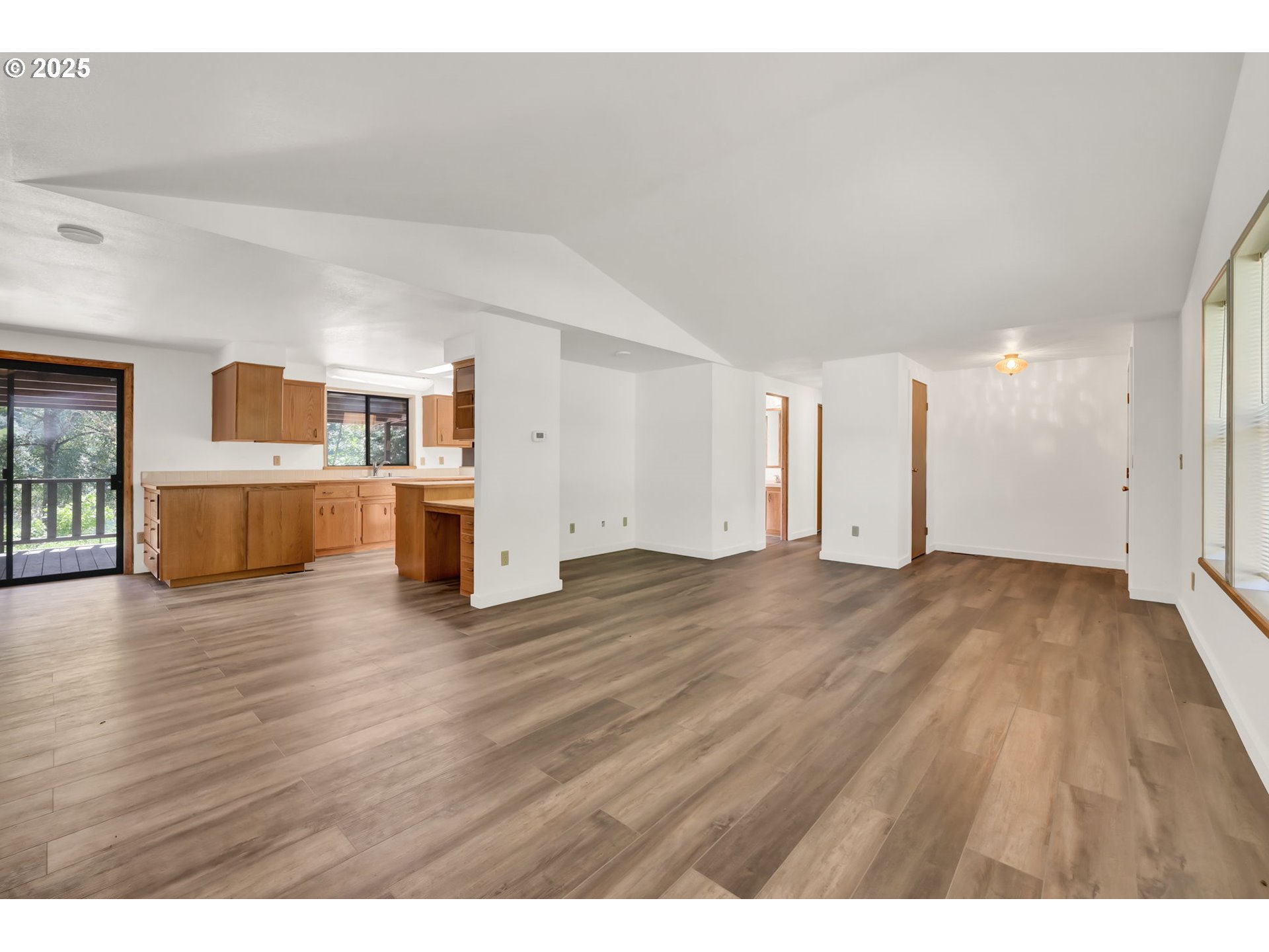 7349 Henderer Road Elkton, OR 97436 - Photo 4 of 48