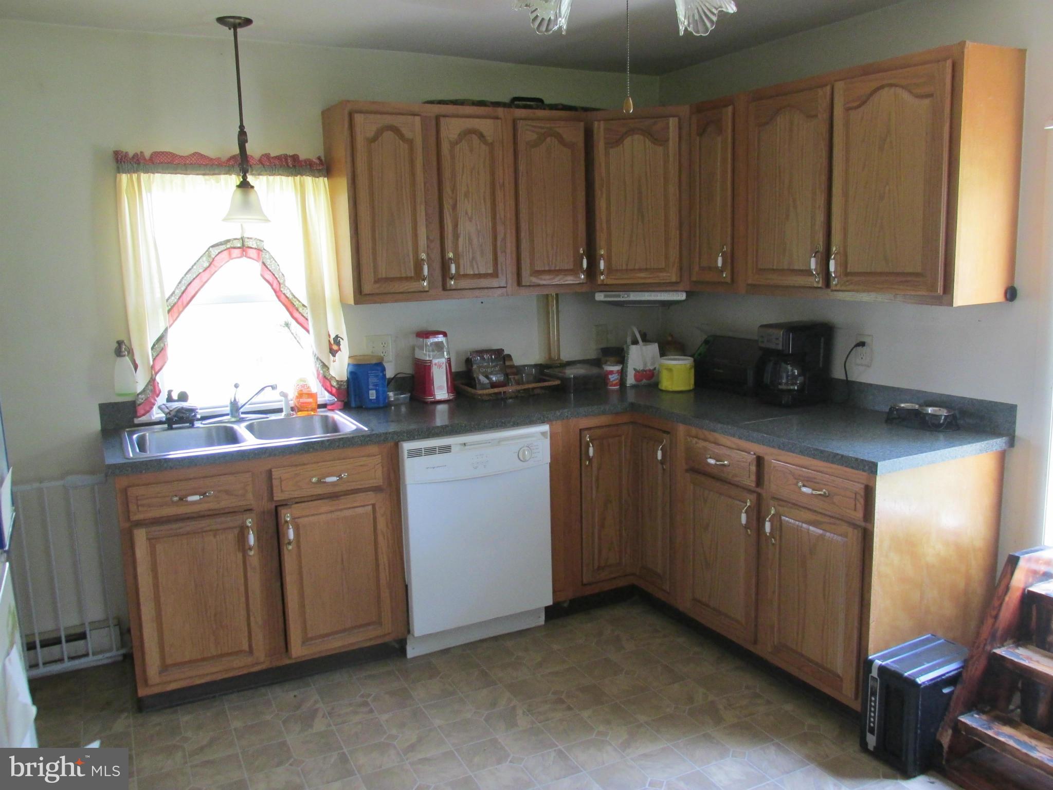 2982 Rittenour Road Woodstock, VA 22664 - Photo 10 of 23 Kitchen