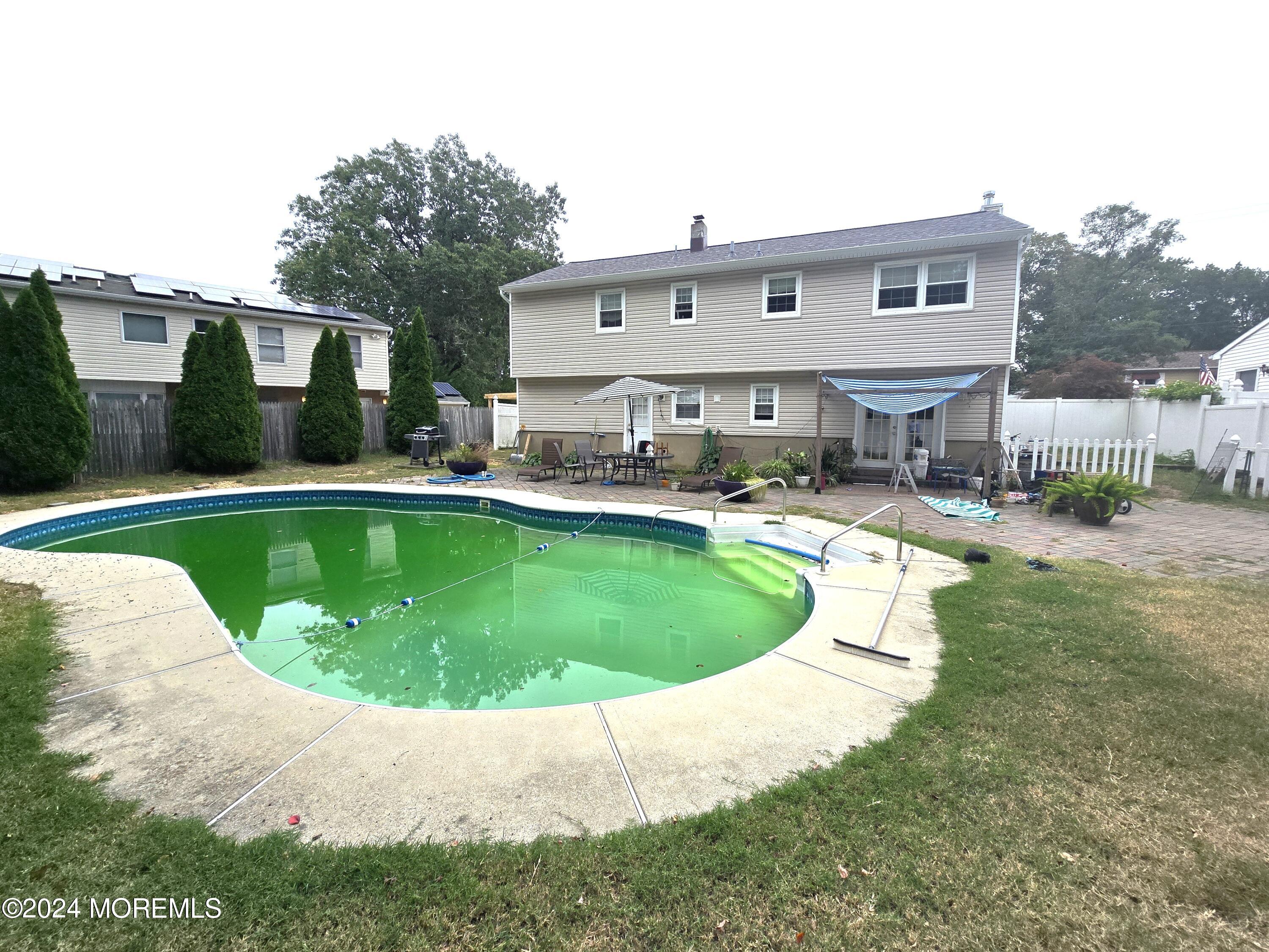 134 Smith Circle Point Pleasant Beach, NJ 08742 - Photo 4 of 21 20240906_141356