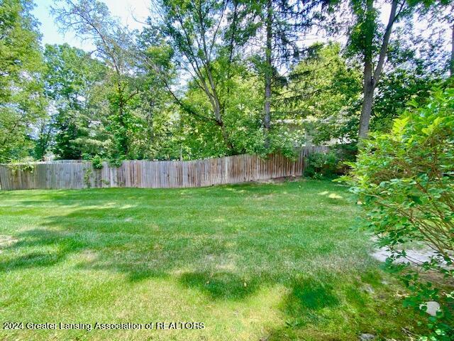 2024 Hamilton Road, Unit 102 Okemos, MI 48864 - Photo 20 of 21 IMG_3715