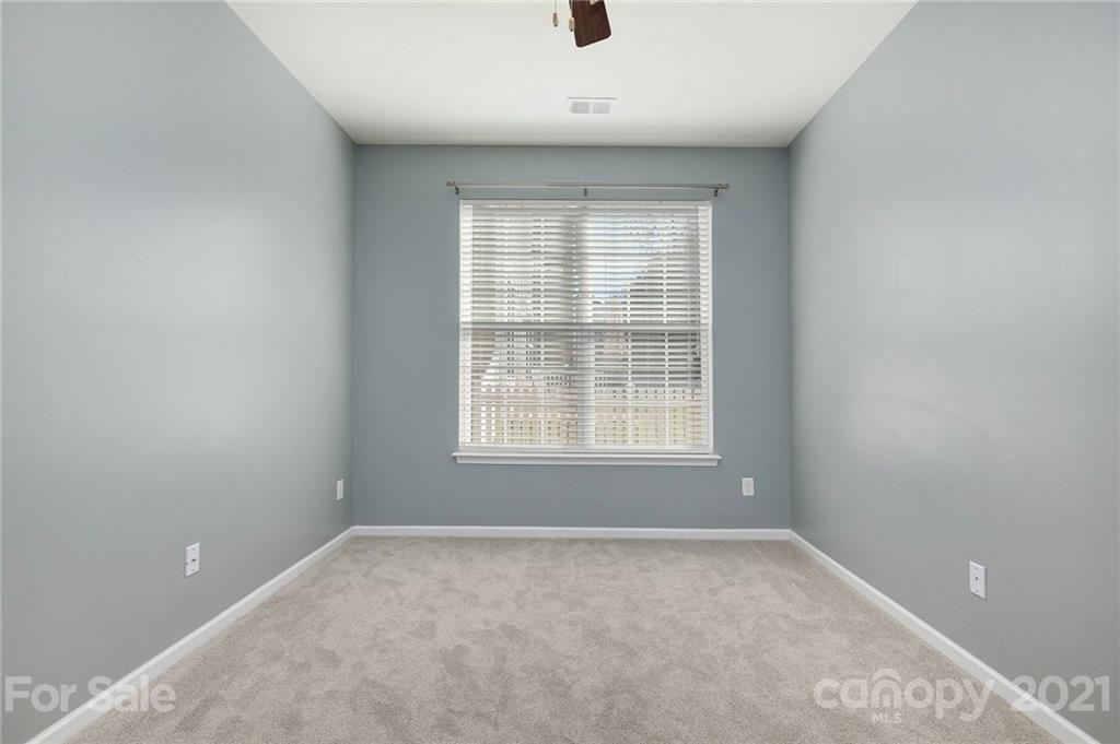 17107 Hampton Trace Road Huntersville, NC 28078 - Photo 13 of 18 an empty room with a window