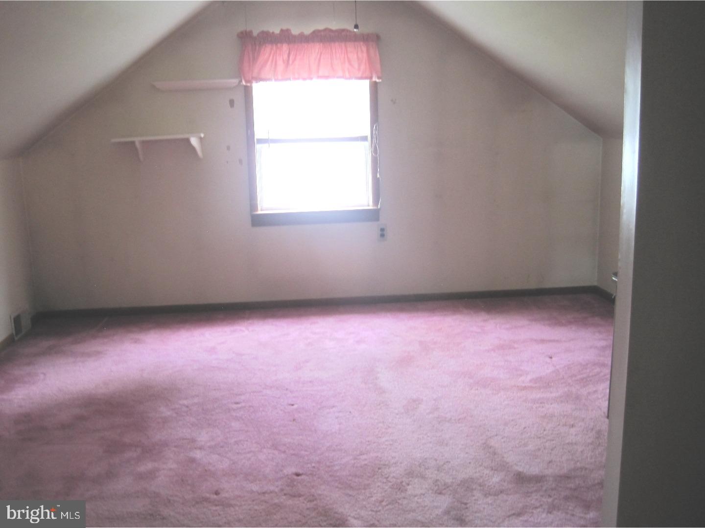 1940 Hemlock Road Norristown, PA 19403 - Photo 15 of 23 Bedroom 4