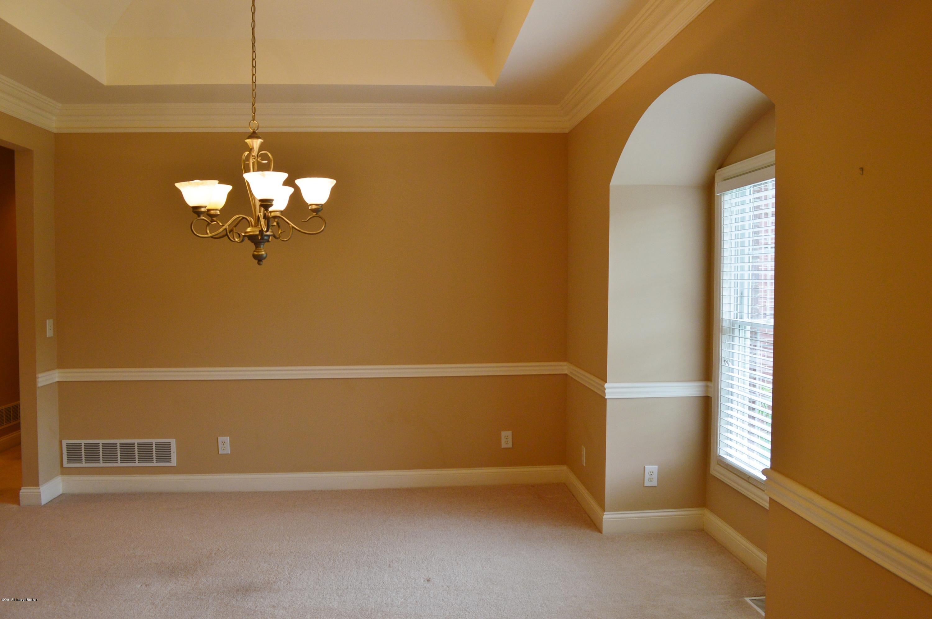 13403 Creekview Road Prospect, KY 40059 - Photo 5 of 34 Large Dining Room with Trey Ceiling