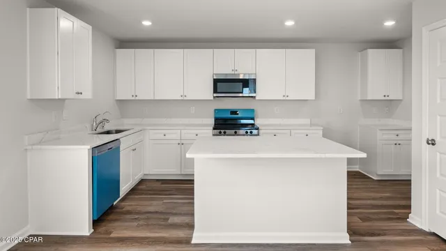 $314,900 | 3123 Breezy Bay Court, Southport, FL 32409