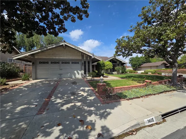 $3,995 | 1405 Paseo Manzana, San Dimas, CA 91773