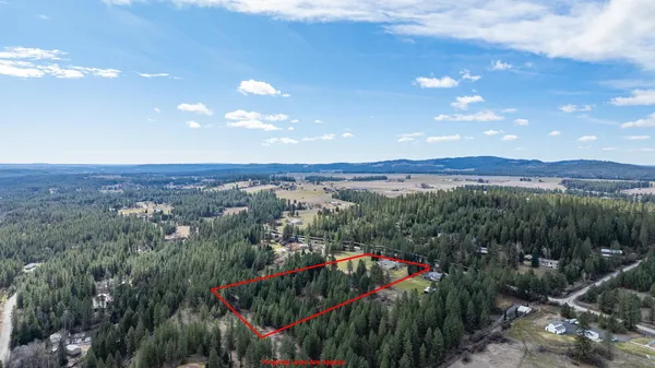 $899,000 | 23626 North Perry Road, Colbert, WA 99005