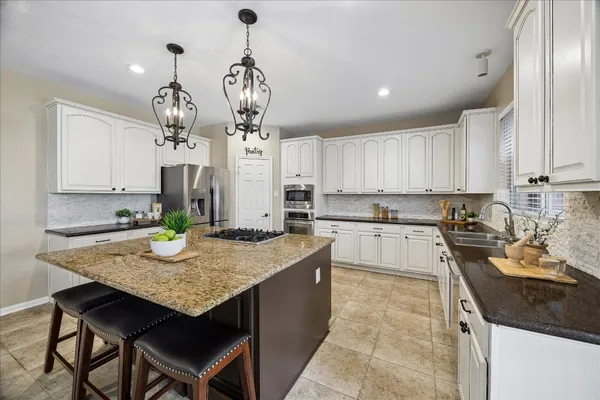 $550,000 | 9122 Memorial Valley Drive, Spring, TX 77379