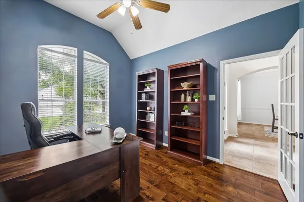 $550,000 | 9122 Memorial Valley Drive, Spring, TX 77379