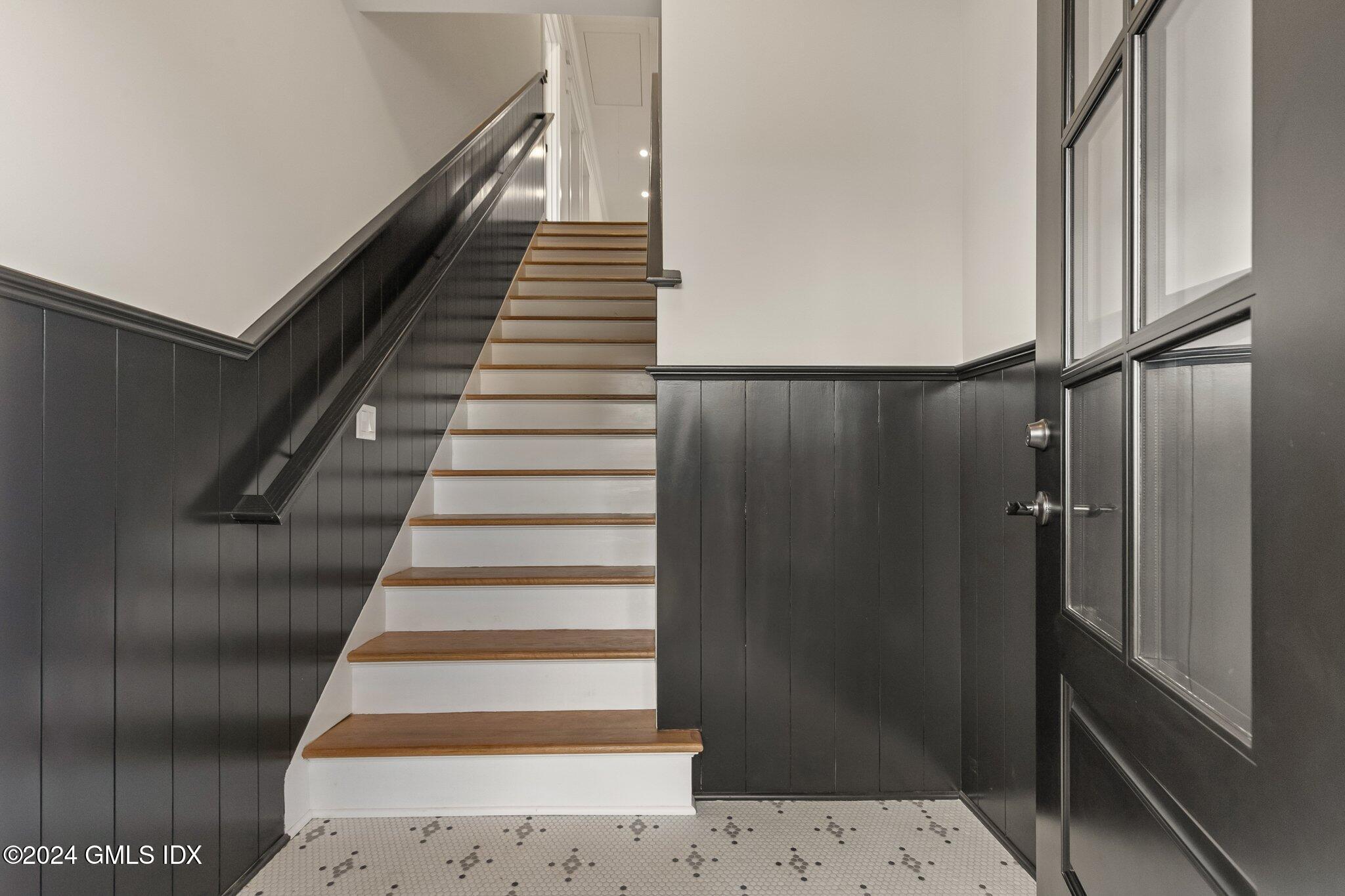 96 Weaver Street, Unit A Greenwich, CT 06831 - Photo 3 of 26 a view of entryway