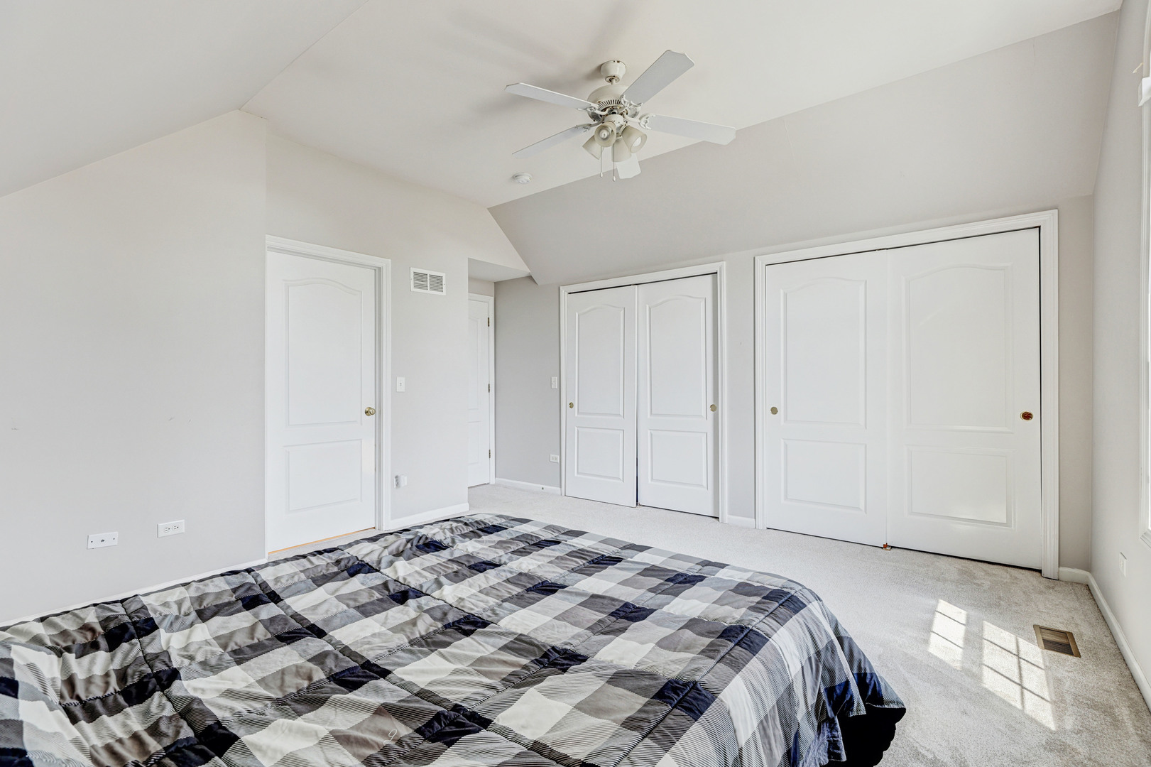 5587 Notting Hill Road Gurnee, IL 60031 - Photo 33 of 43