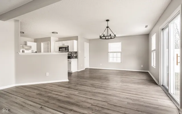 $310,000 | 8115 South Cricket Lane, Pendleton, IN 46064