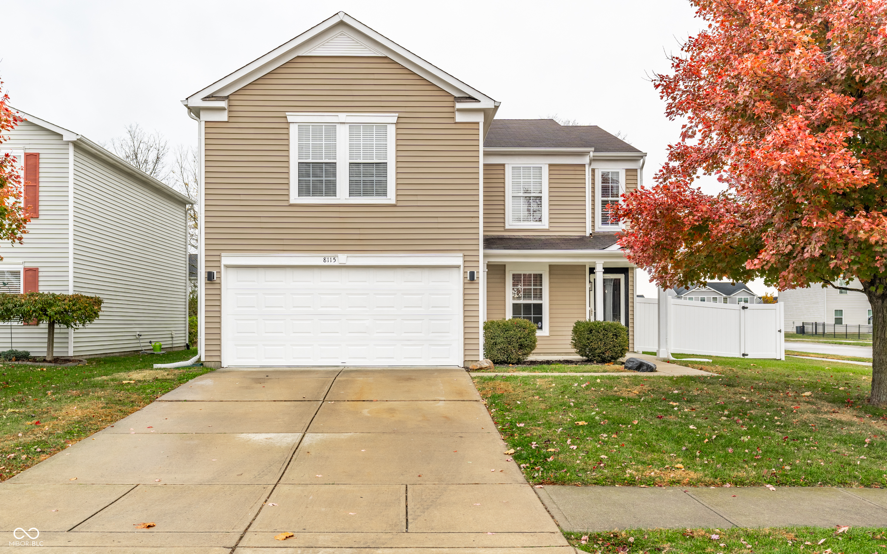8115 South Cricket Lane Pendleton, IN 46064 - Photo 2 of 38