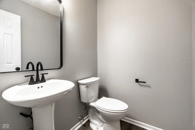 $310,000 | 8115 South Cricket Lane, Pendleton, IN 46064