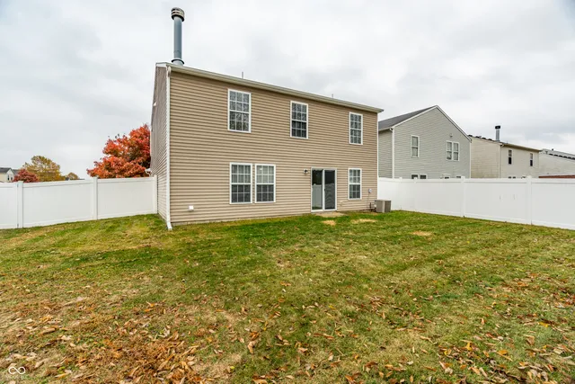 $310,000 | 8115 South Cricket Lane, Pendleton, IN 46064