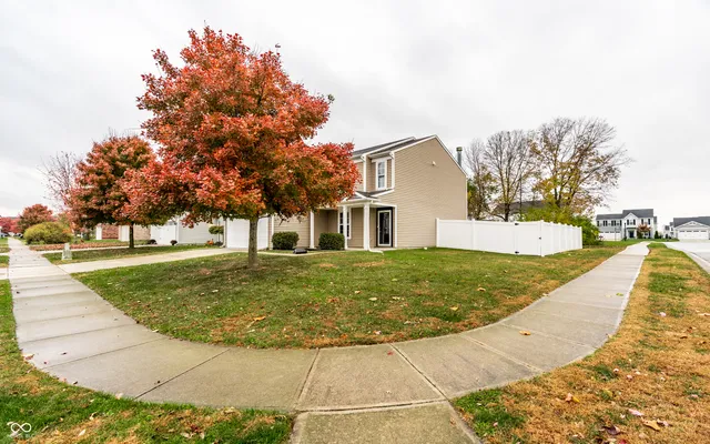 $310,000 | 8115 South Cricket Lane, Pendleton, IN 46064