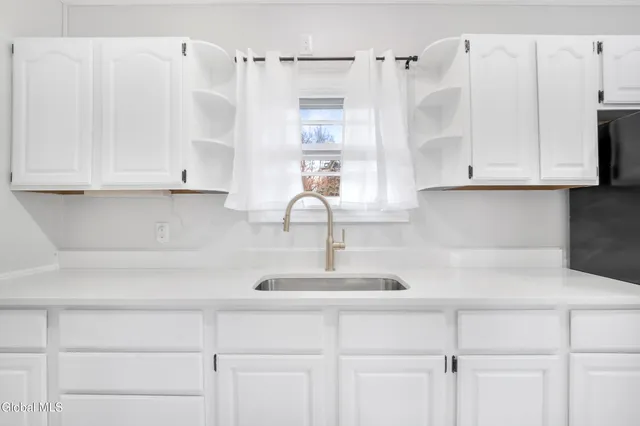 $339,000 | 4155 Highway 43, Wynantskill, NY 12198