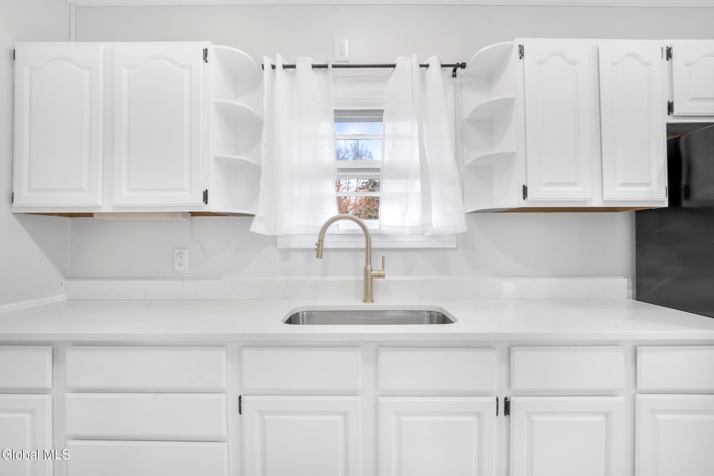 4155 Highway 43 Wynantskill, NY 12198 - Photo 5 of 20 18_4155 ny-43