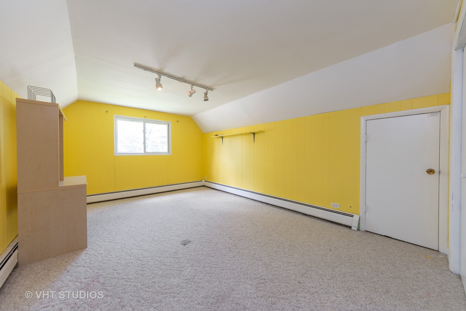403 North Plum Grove Road Palatine, IL 60067 - Photo 8 of 11 a view of an empty room with a window