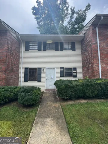 $1,600 | 6354 Shannon Parkway, Unit 2C, Union City, GA 30291
