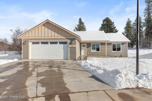 $450,000 | 102 West Narcissus Court, Post Falls, ID 83854