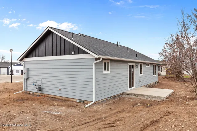 $450,000 | 102 West Narcissus Court, Post Falls, ID 83854