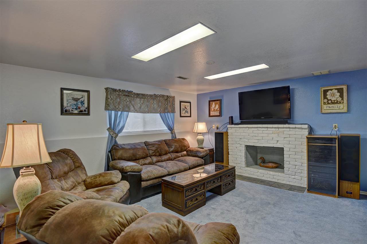 18423 North Atlantic Road Colbert, WA 99005 - Photo 10 of 20