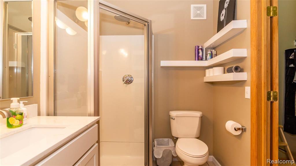 1323 Turner Road Lansing, MI 48906 - Photo 16 of 28