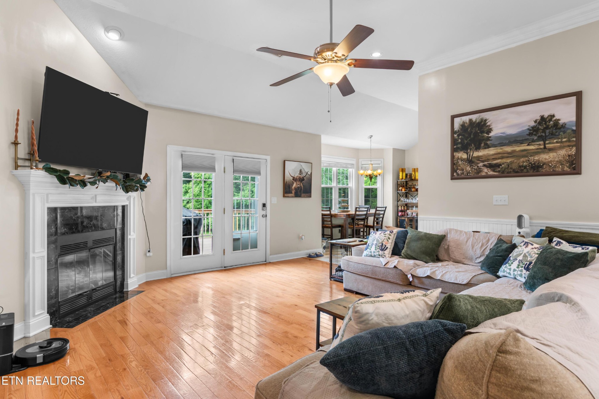 8111 Campbells Point Road Corryton, TN 37721 - Photo 10 of 39 Gallery Image 10