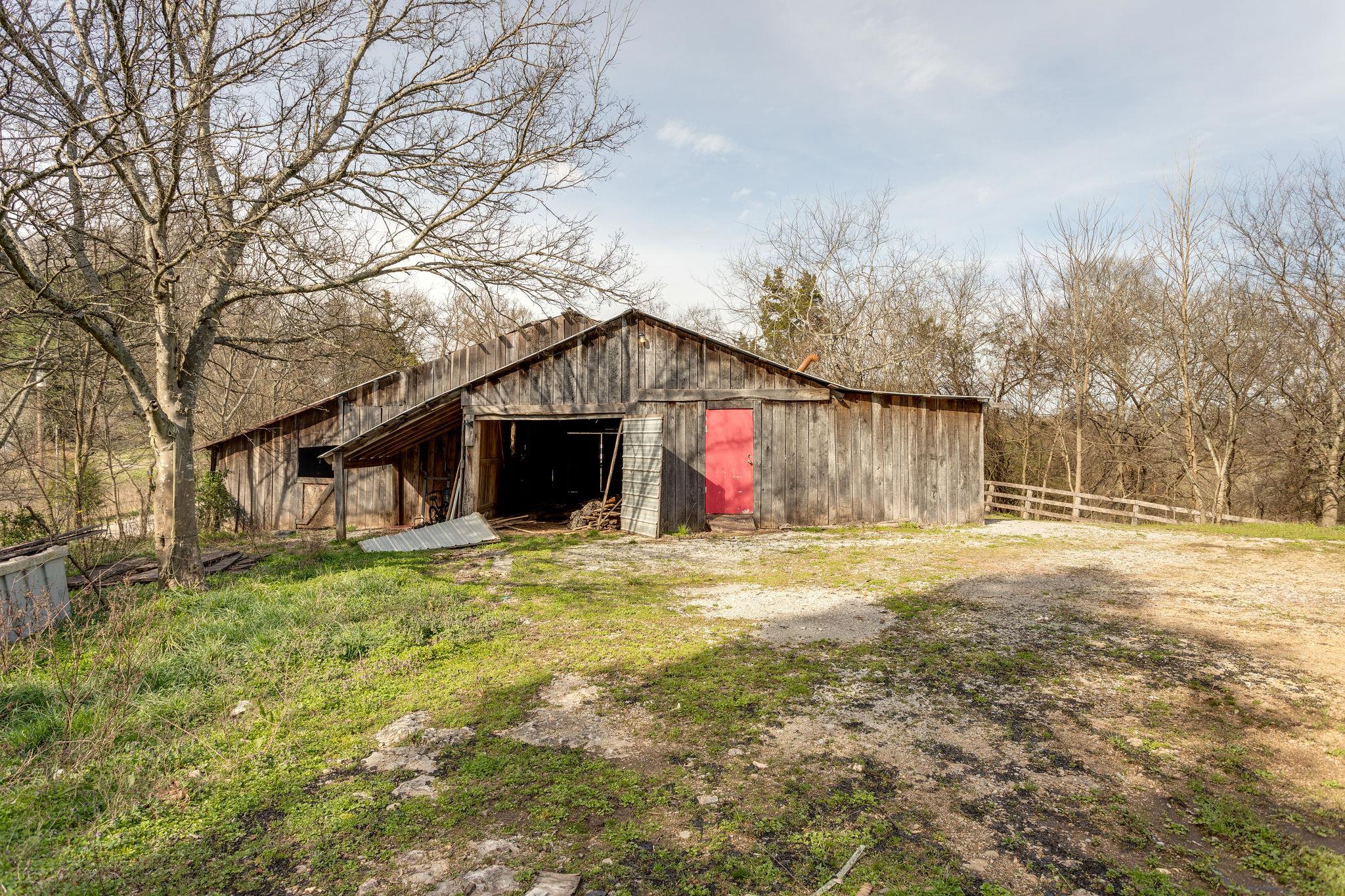 1337 Rabbit Trail Road Lynnville, TN 38472 - Photo 5 of 23 Gallery Image 5