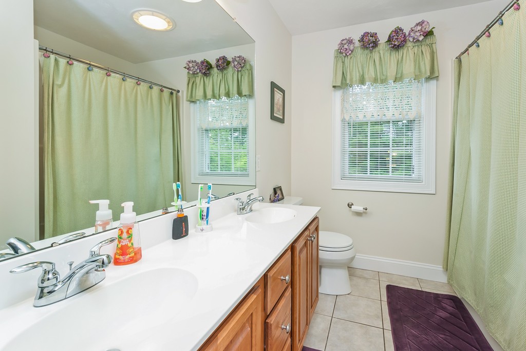 23 Vista Circle Rutland, MA 01543 - Photo 18 of 21 Gallery Image 18