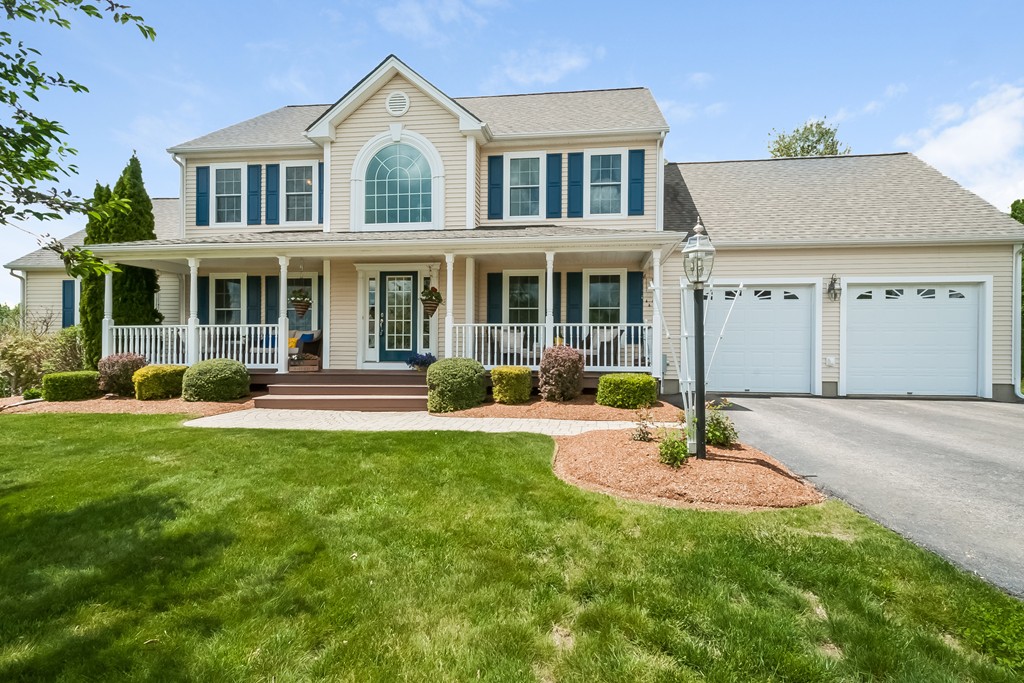 23 Vista Circle Rutland, MA 01543 - Photo 2 of 21 Gallery Image 2