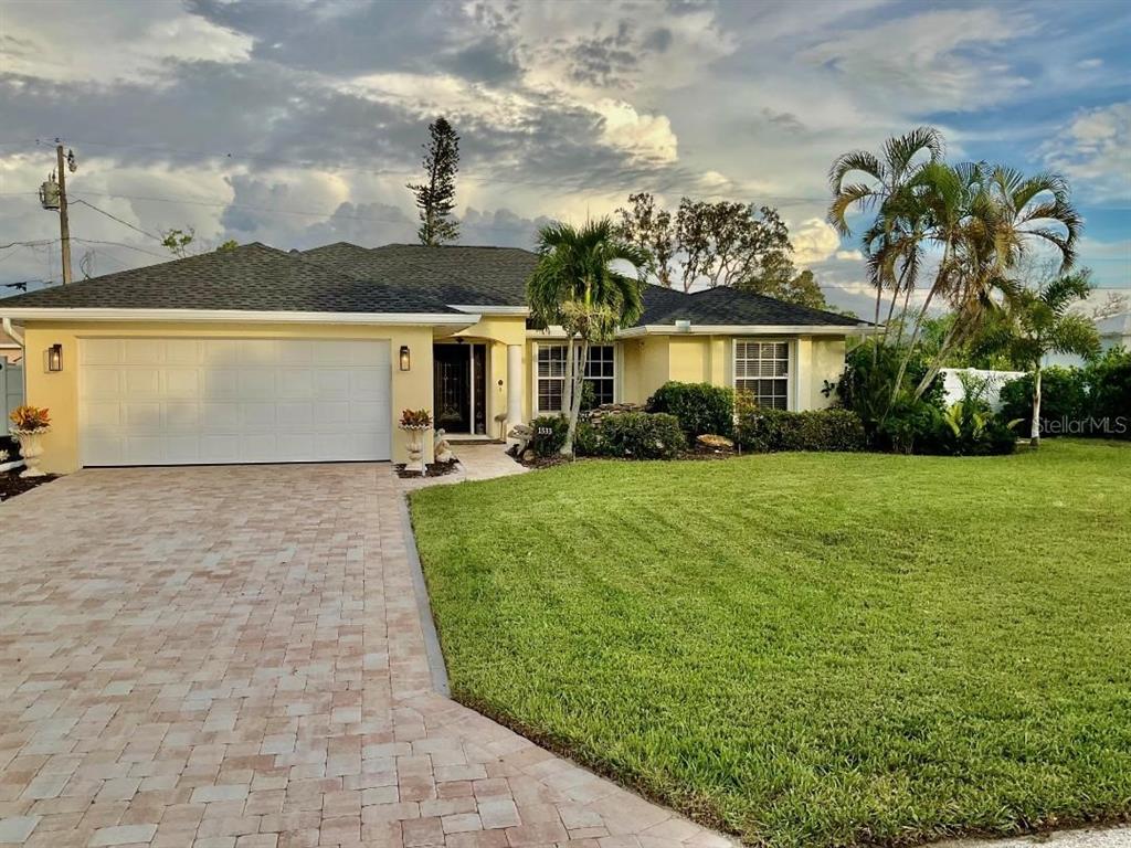 1533 Nantucket Road Venice, FL 34293 - Photo 1 of 1 a front view of house with yard and green space
