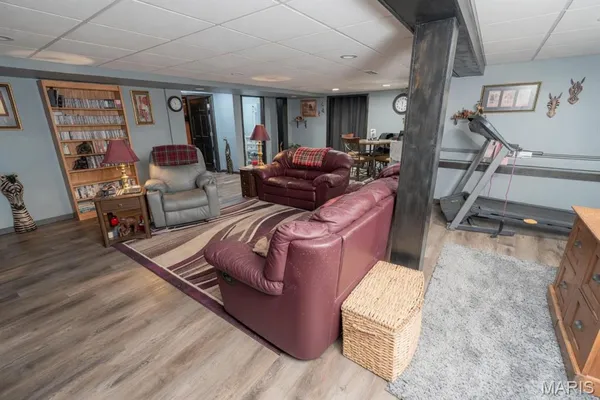 $299,000 | 212 North Deneen Street, Staunton, IL 62088