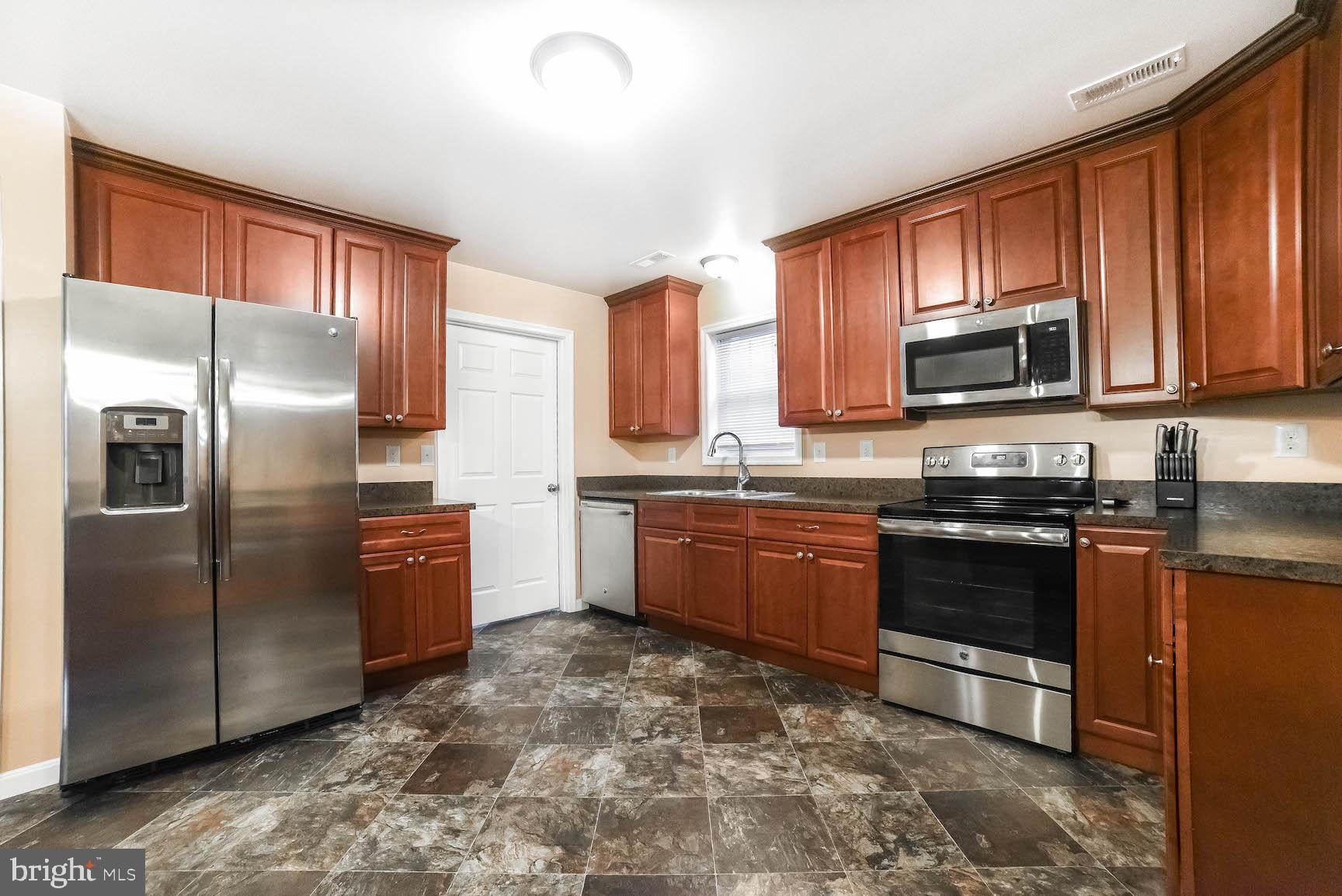 44591 Reeder Sanders Lane Hollywood, MD 20636 - Photo 8 of 29 Gallery Image 8