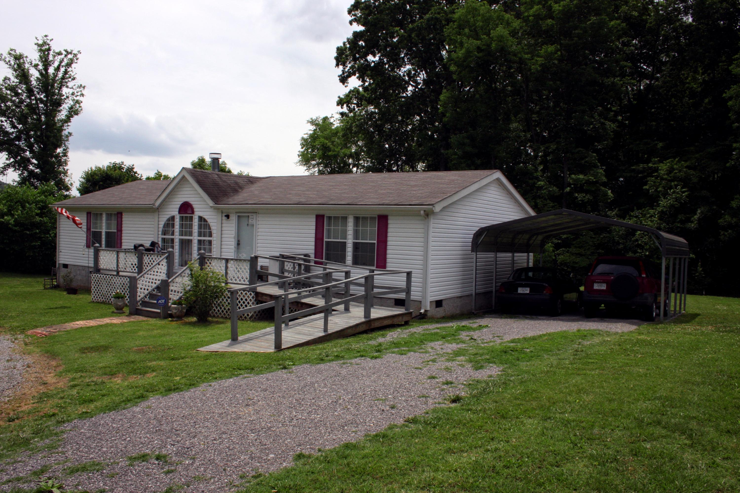 354 Mahala Road Sweetwater, TN 37874 - Photo 3 of 26 House 3