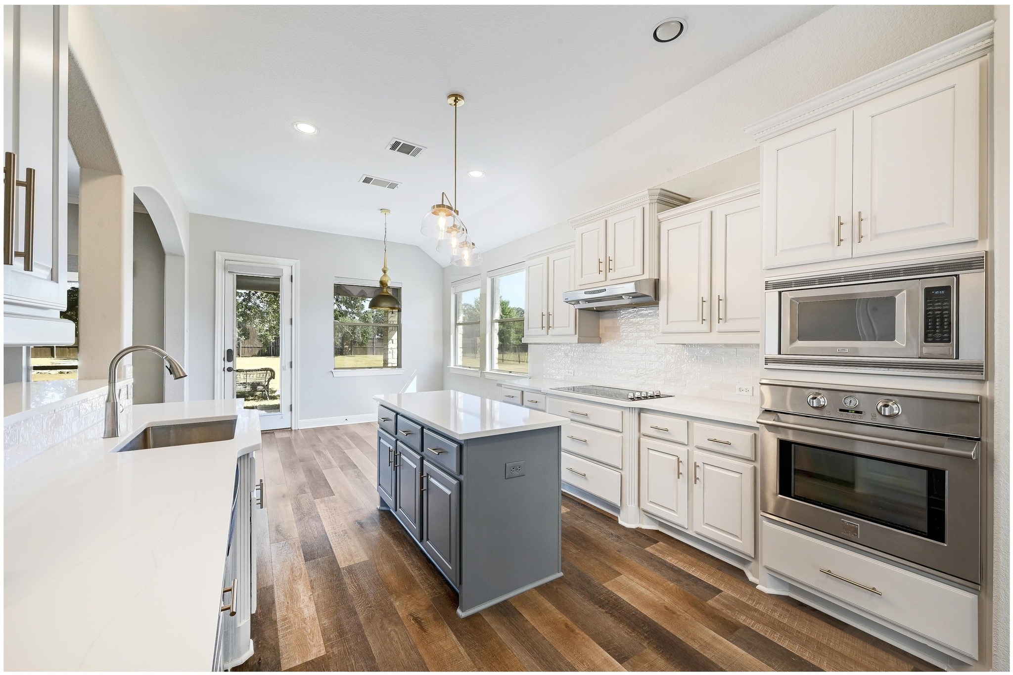 577 Shelf Rock Road Driftwood, TX 78619 - Photo 8 of 21