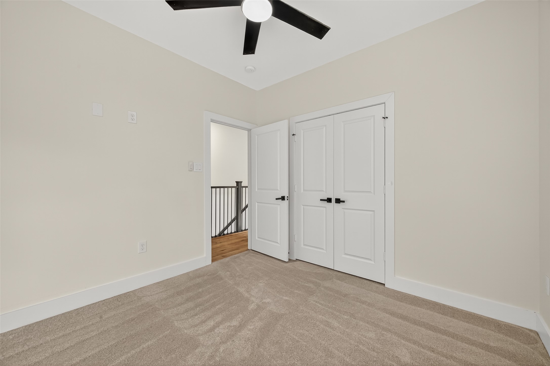 808 Fortune Street, Unit A Houston, TX 77088 - Photo 31 of 38 3rd bedroom