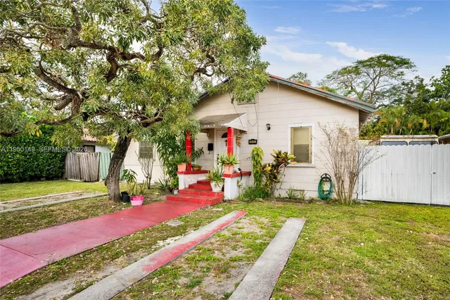 $530,000 | 5955 Southwest 4th Street, Miami, FL 33144