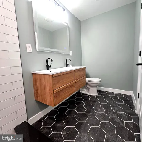 $349,000 | 4920 North Camac Street, Philadelphia, PA 19141