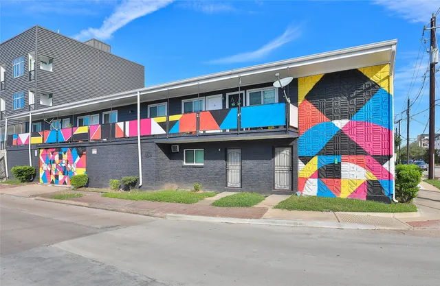 $875 | 1840 Richmond Avenue, Unit 3, Houston, TX 77098