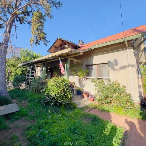 $978,000 | 231 North Ave 60, Los Angeles, CA 90042