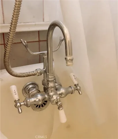 $978,000 | 231 North Ave 60, Los Angeles, CA 90042