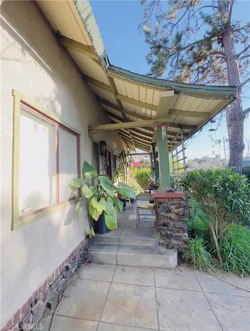 $978,000 | 231 North Ave 60, Los Angeles, CA 90042