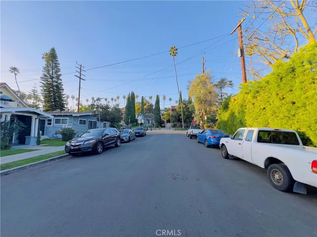 $978,000 | 231 North Ave 60, Los Angeles, CA 90042