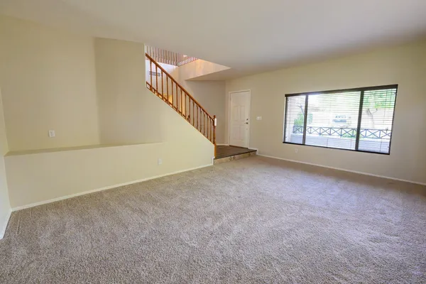 $3,100 | 2521 West Tumbleweed Drive, Phoenix, AZ 85085