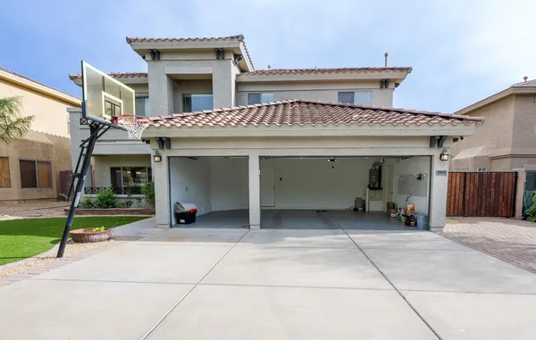 $3,100 | 2521 West Tumbleweed Drive, Phoenix, AZ 85085