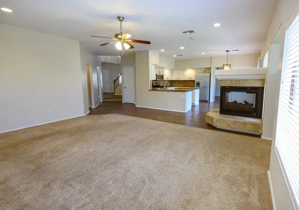$3,100 | 2521 West Tumbleweed Drive, Phoenix, AZ 85085