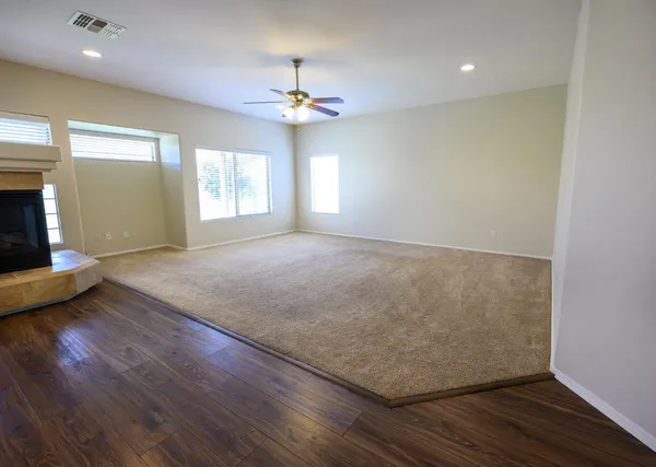 $3,100 | 2521 West Tumbleweed Drive, Phoenix, AZ 85085