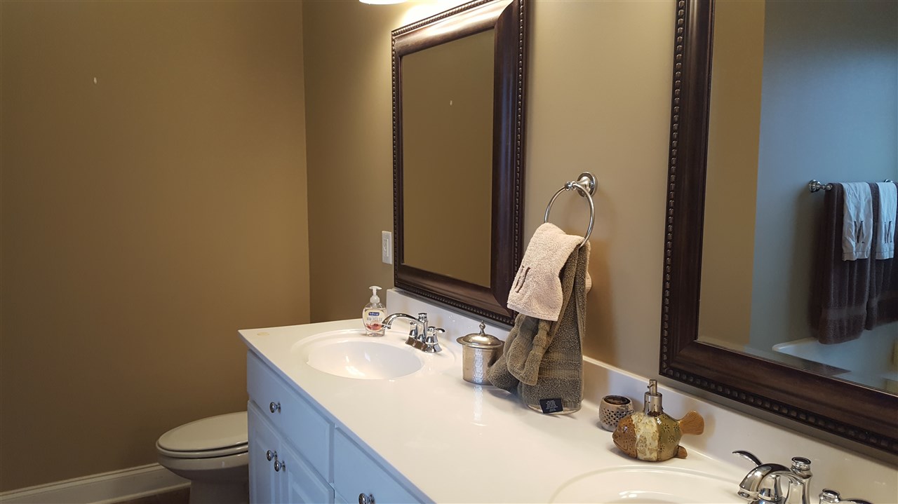 220 Woodcrest Court Inman, SC 29349 - Photo 9 of 25