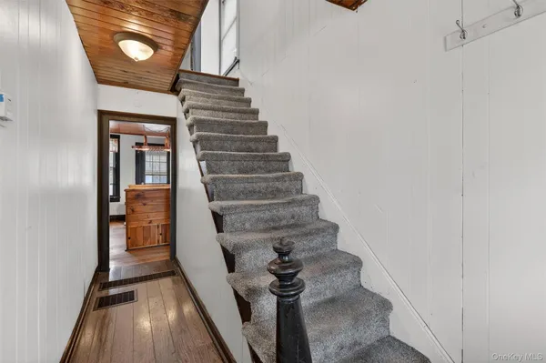 a view of entryway